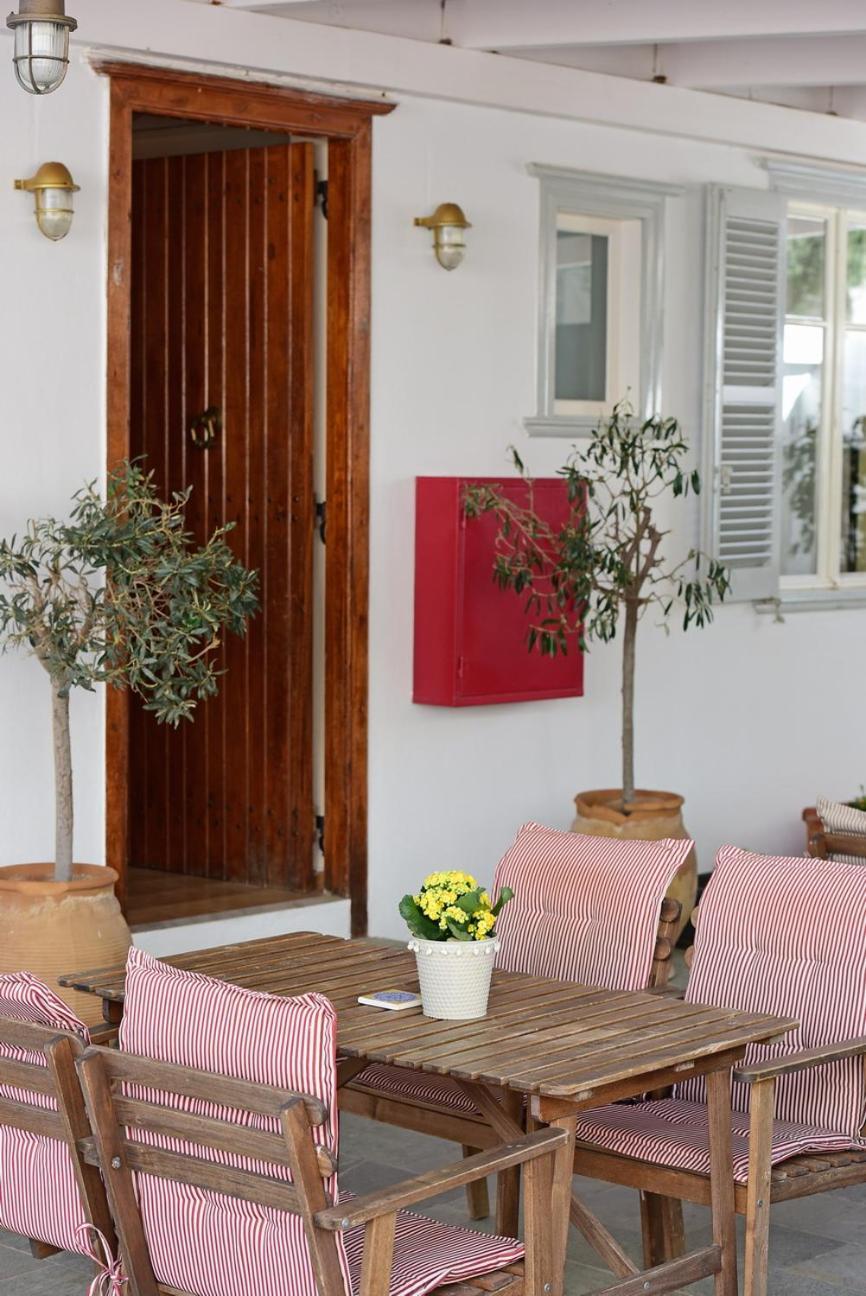 Athina Guesthouse Hydra  Exteriör bild