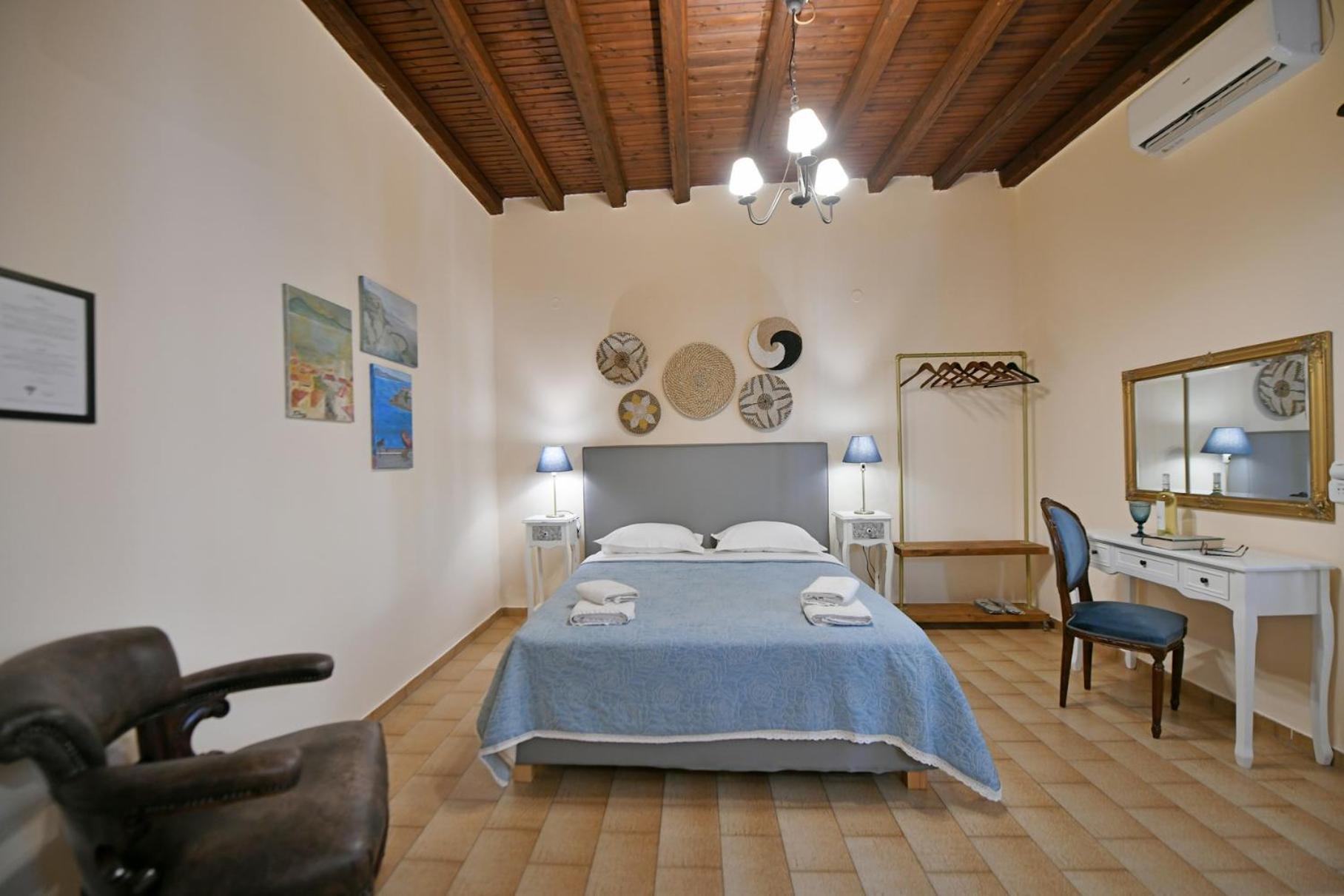 Athina Guesthouse Hydra  Exteriör bild