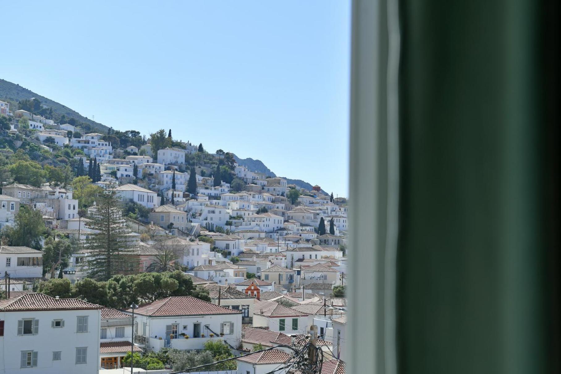 Athina Guesthouse Hydra  Exteriör bild