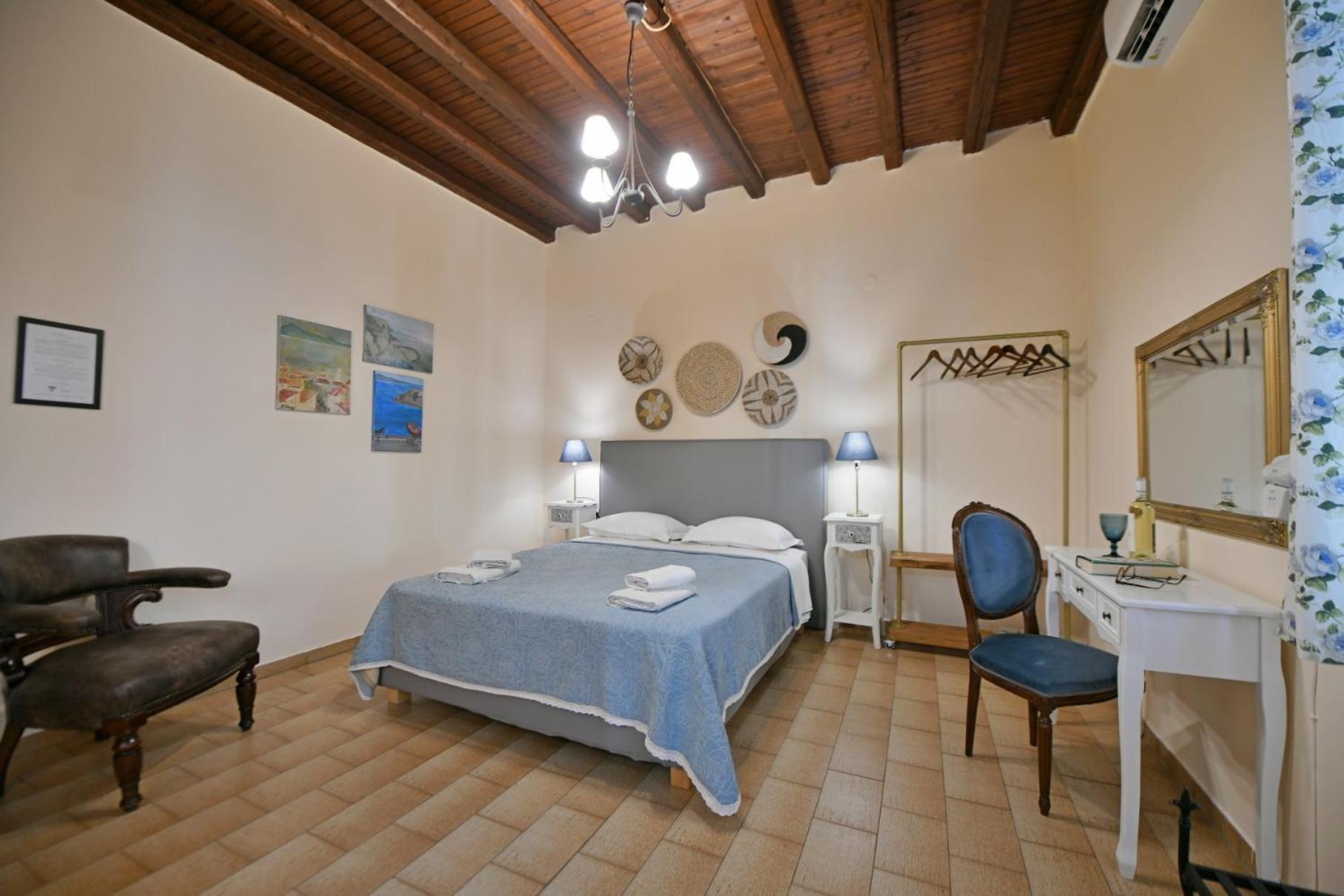 Athina Guesthouse Hydra  Exteriör bild