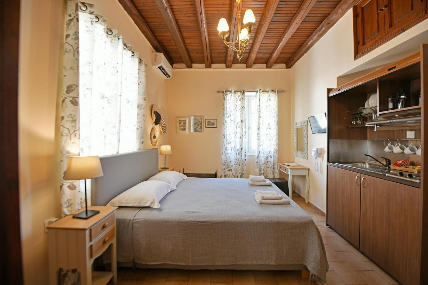 Athina Guesthouse Hydra  Exteriör bild