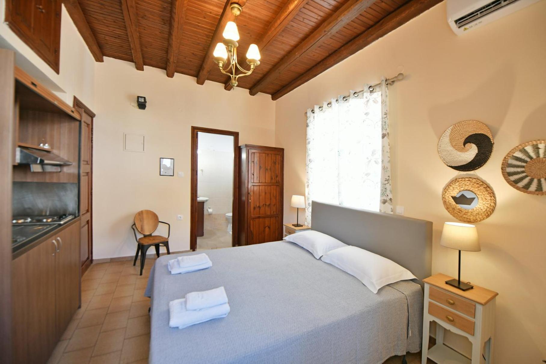Athina Guesthouse Hydra  Exteriör bild